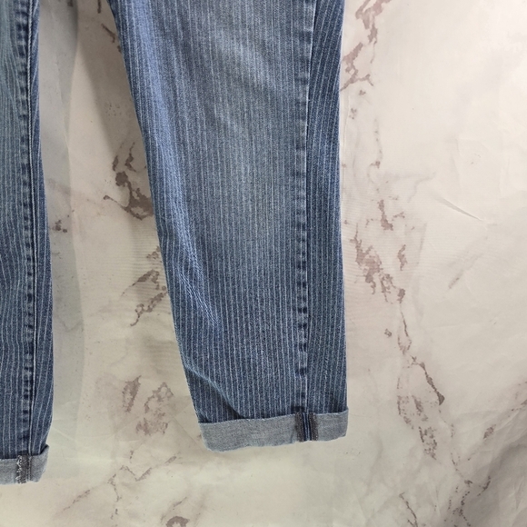 NYDJ Jeans Womens 8 Blue Stripe Rachel Roll Cuff Ankle High Rise Denim Daughters - Picture 5 of 11